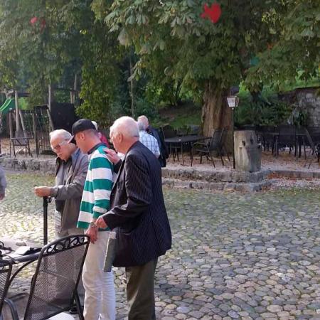 Größeres Bild anzeigen