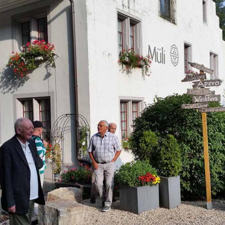 Größeres Bild anzeigen