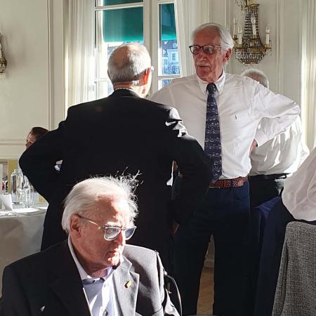Größeres Bild anzeigen